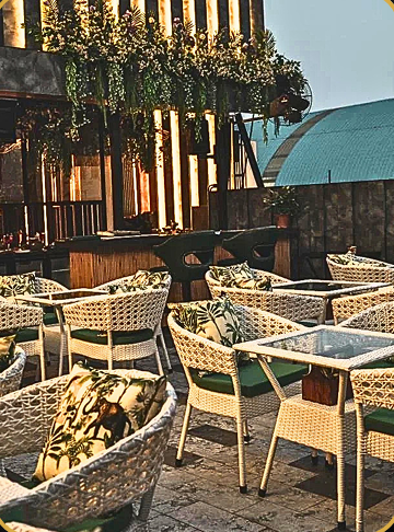 Outdoor & Rooftop Furniture
